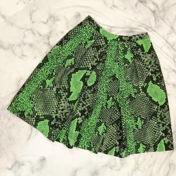 SOLD IN THRIFT BOX - Picture 1 of 6